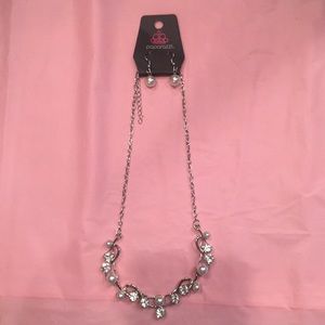 Pearl necklace with matching earrings